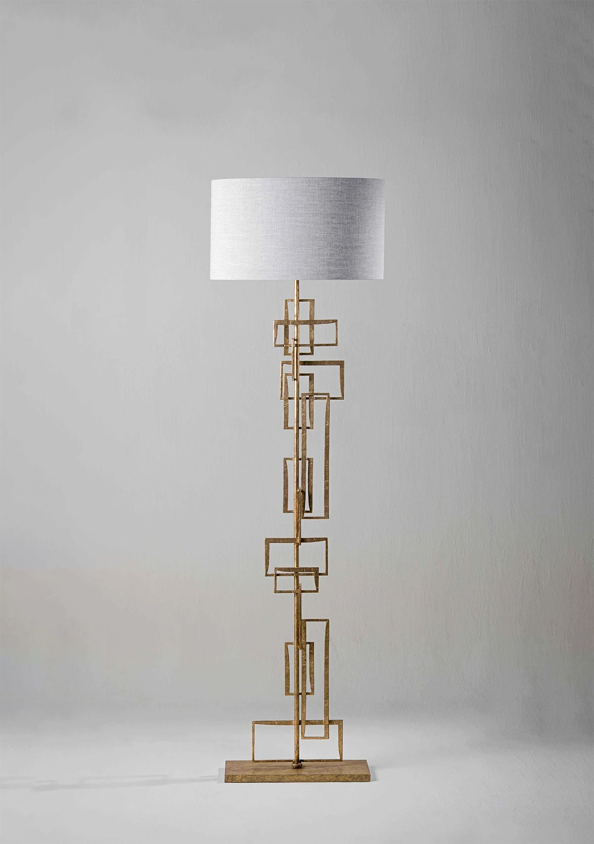 Salperton Floor Lamp