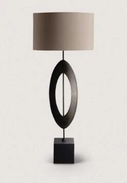 Sculpted Manhattan Lamp