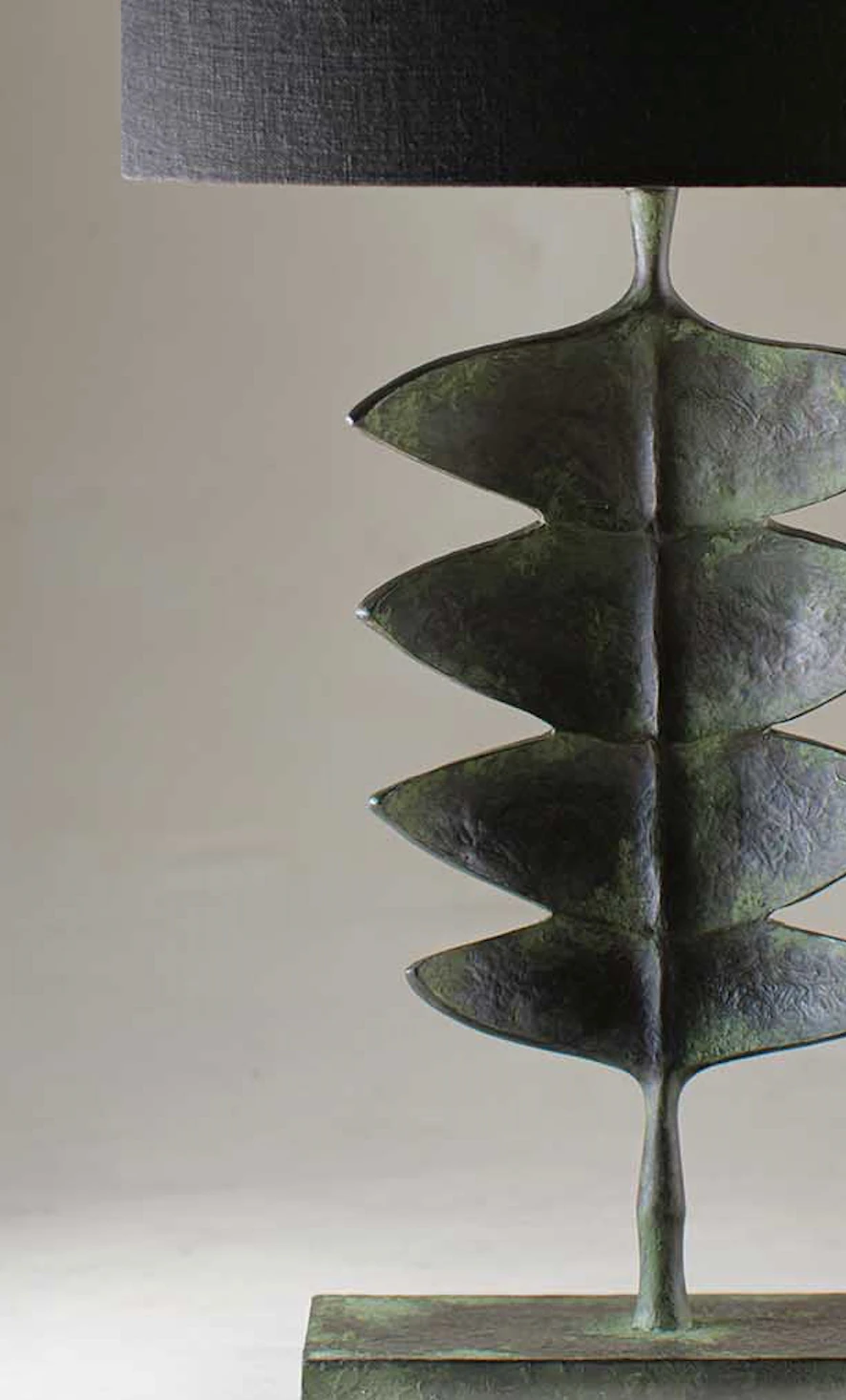 Giacometti Leaf Lamp - Image 2