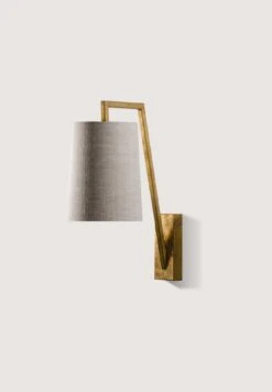 Monty Wall Light Junior