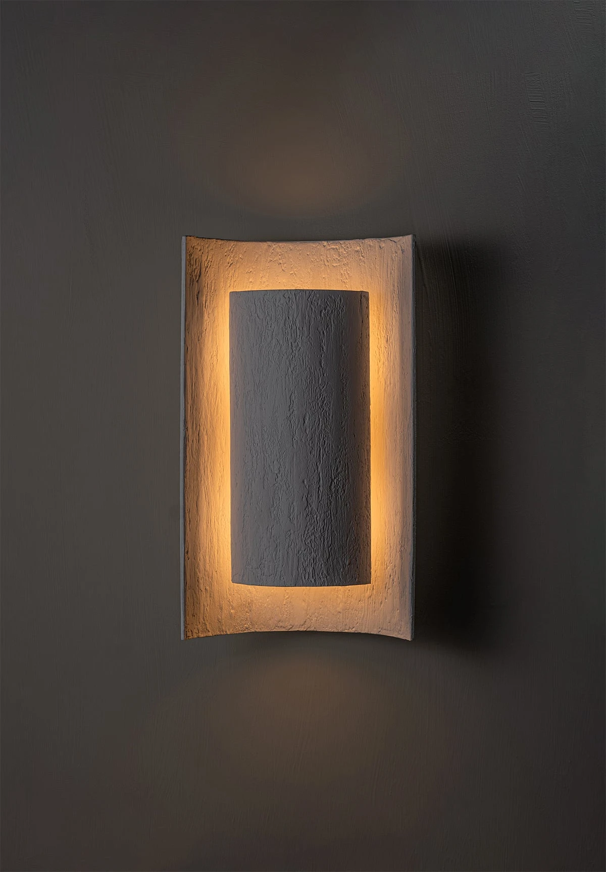 Covex Textured Wall Light - Image 2