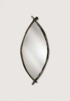 Pioche Mirror
